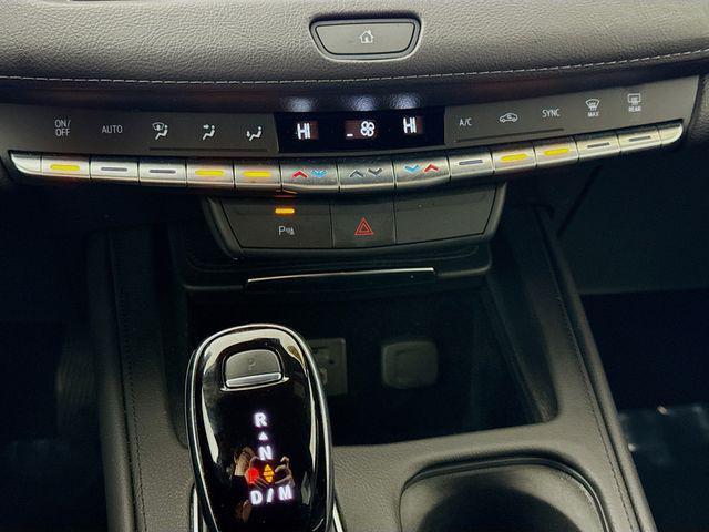 used 2022 Cadillac XT4 car, priced at $26,990