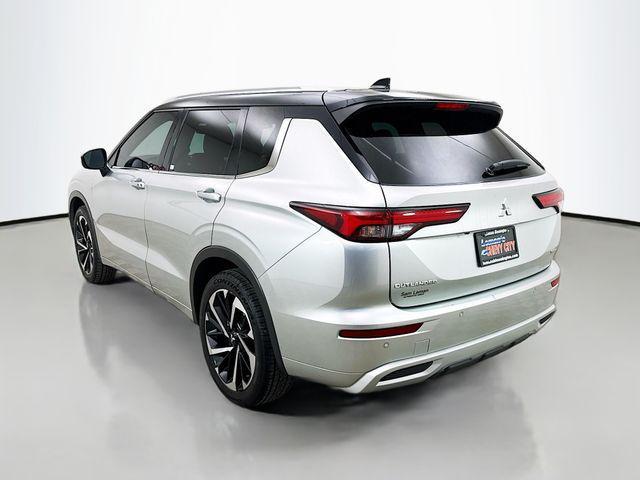 used 2023 Mitsubishi Outlander car, priced at $25,490