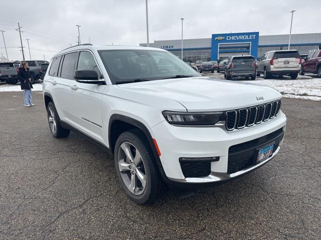 used 2021 Jeep Grand Cherokee L car, priced at $33,995