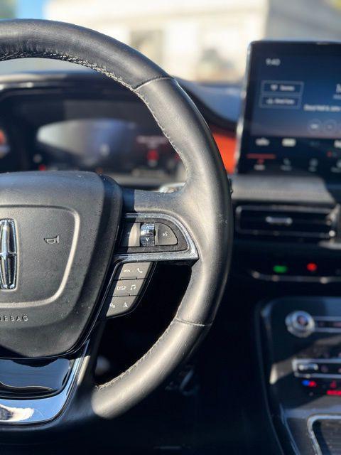 used 2021 Lincoln Nautilus car, priced at $29,448