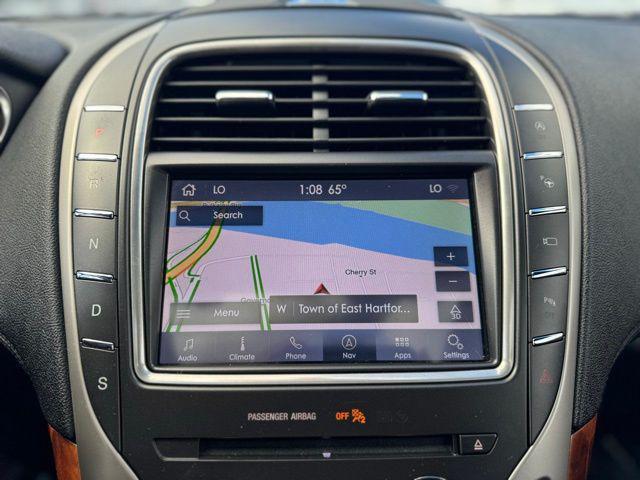 used 2020 Lincoln Nautilus car, priced at $20,553