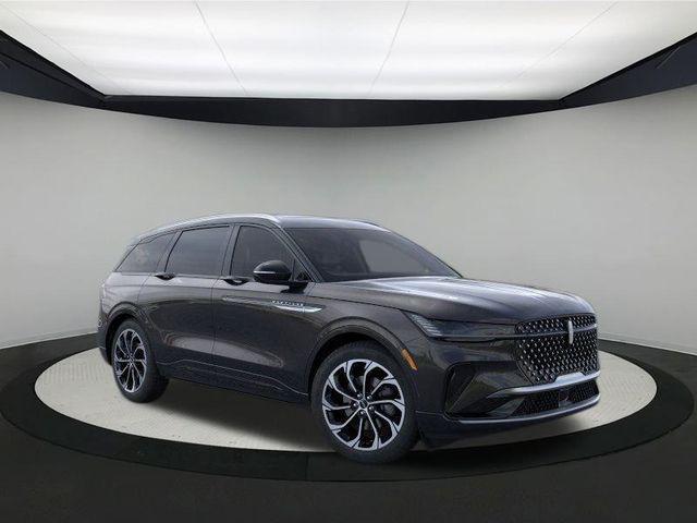 new 2025 Lincoln Nautilus car, priced at $62,705