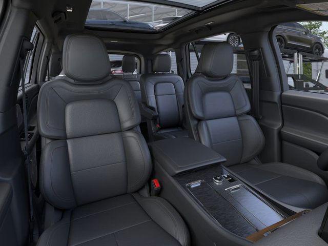 new 2025 Lincoln Aviator car, priced at $80,027