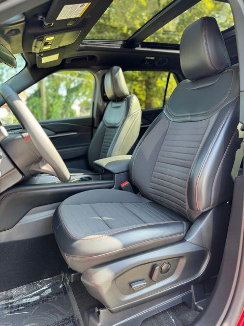 used 2025 Ford Explorer car, priced at $45,000