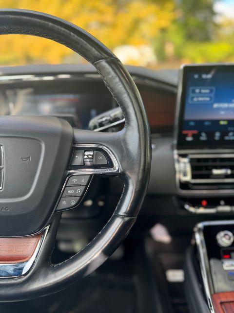 used 2022 Lincoln Navigator car, priced at $60,900