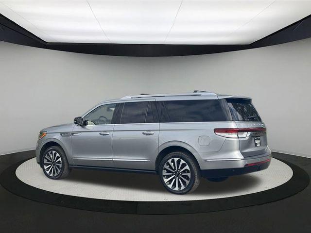 used 2022 Lincoln Navigator car, priced at $60,900