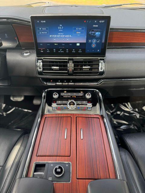 used 2022 Lincoln Navigator car, priced at $60,900