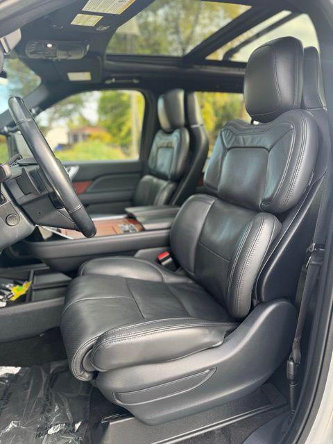 used 2022 Lincoln Navigator car, priced at $60,900