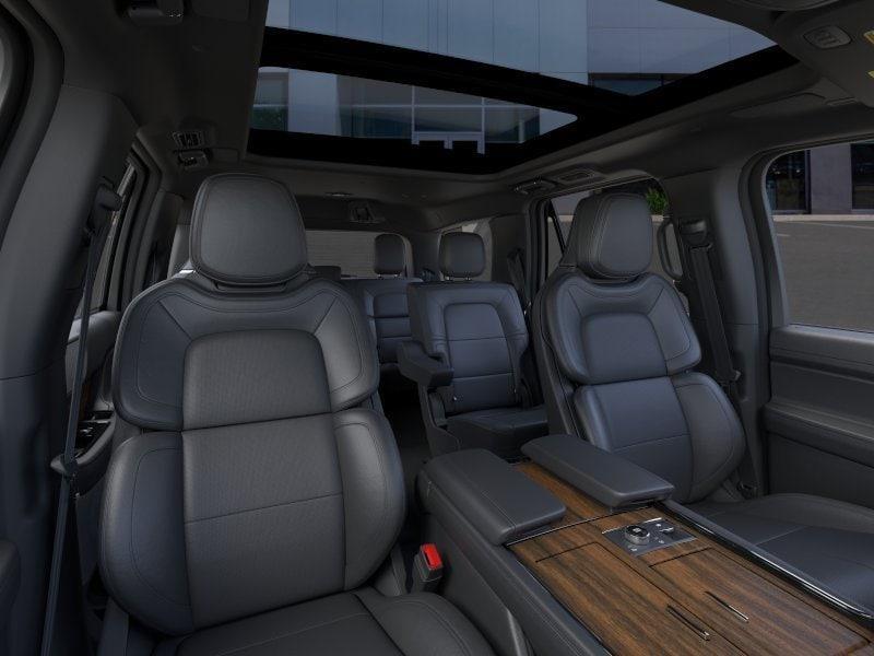 new 2024 Lincoln Navigator car, priced at $105,805