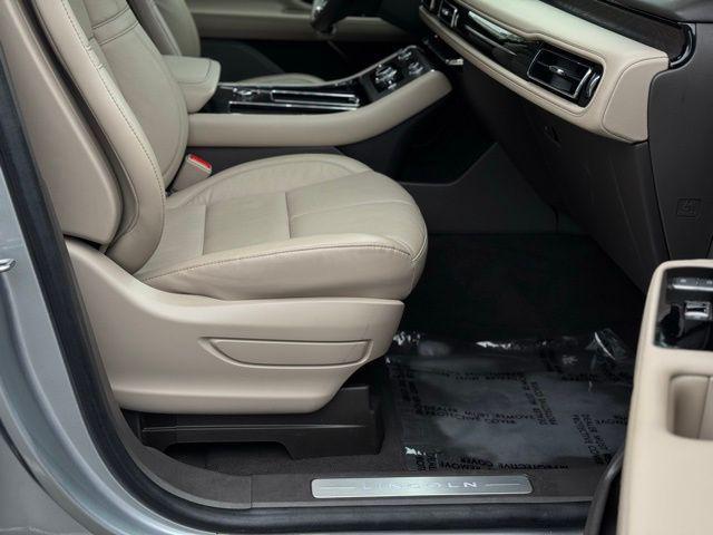 used 2023 Lincoln Aviator car, priced at $53,989