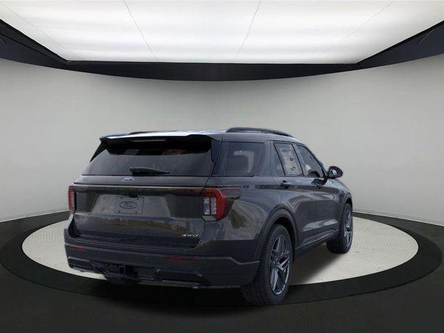 new 2025 Ford Explorer car, priced at $51,242