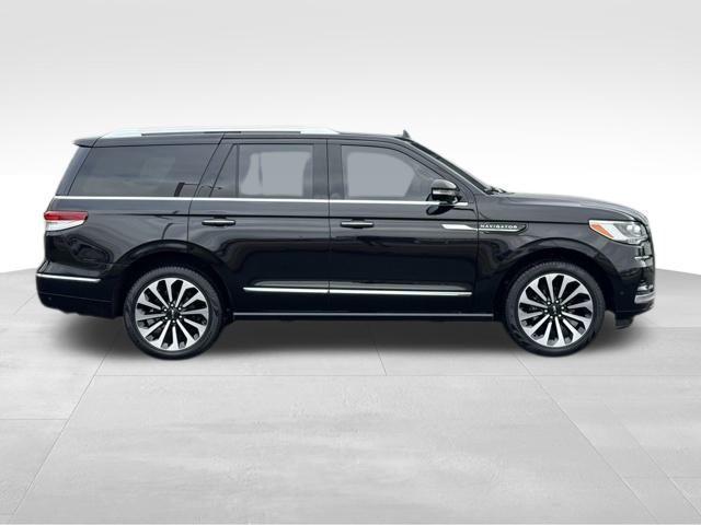 used 2023 Lincoln Navigator car, priced at $69,900