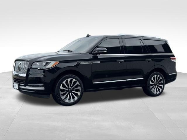 used 2023 Lincoln Navigator car, priced at $69,900