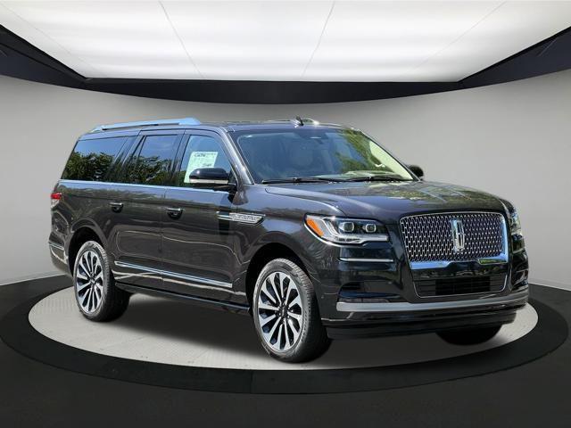 new 2024 Lincoln Navigator car, priced at $96,480