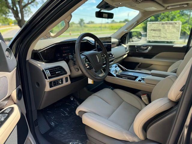 new 2024 Lincoln Navigator car, priced at $96,480