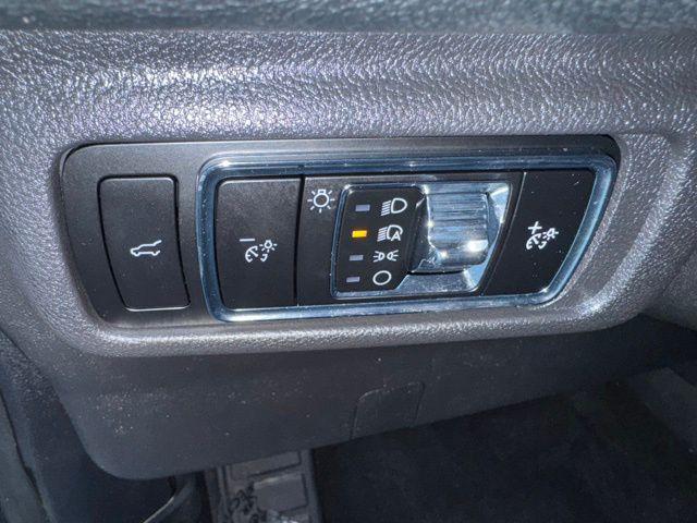 used 2023 Lincoln Corsair car, priced at $32,900