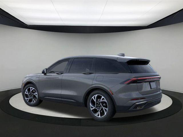 new 2025 Lincoln Nautilus car, priced at $62,020