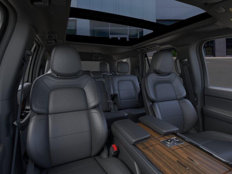 new 2024 Lincoln Navigator car, priced at $99,250