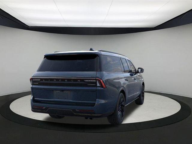 new 2025 Lincoln Navigator car, priced at $107,825