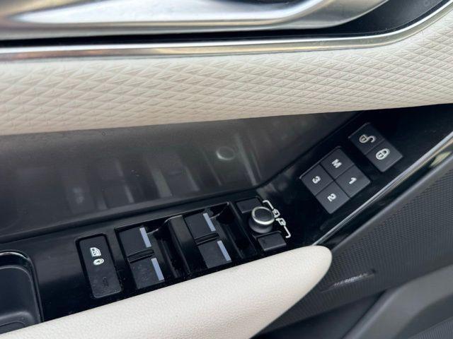 used 2019 Land Rover Range Rover Velar car, priced at $25,483