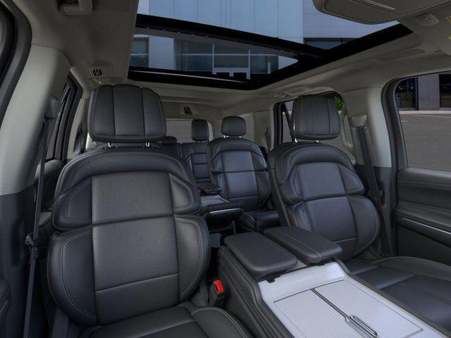 new 2025 Lincoln Navigator car, priced at $103,625
