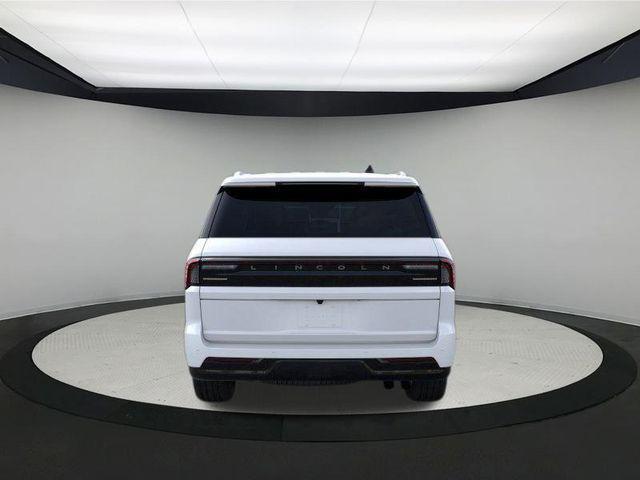 new 2025 Lincoln Navigator car, priced at $103,625