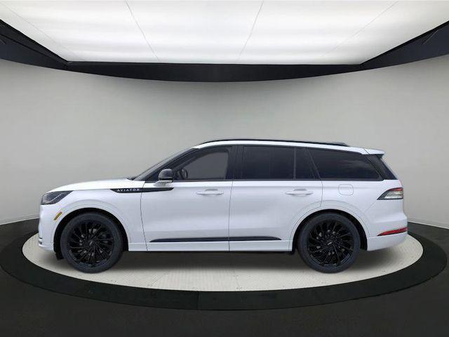 new 2025 Lincoln Aviator car, priced at $81,250