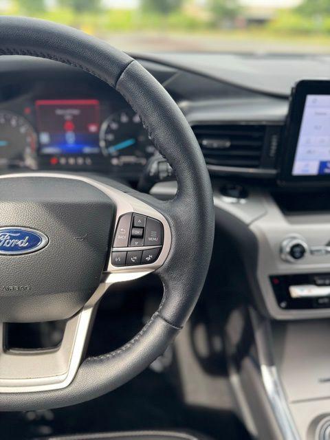 used 2022 Ford Explorer car, priced at $31,995
