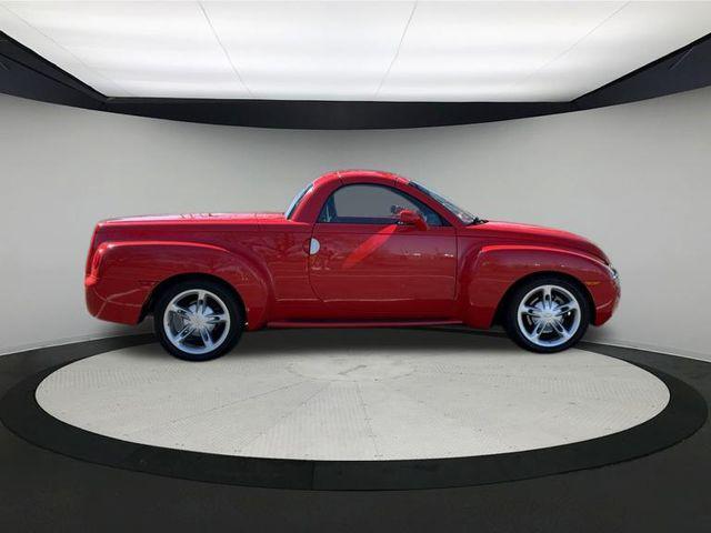 used 2005 Chevrolet SSR car, priced at $28,878