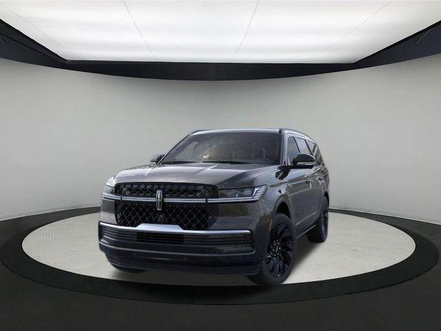 new 2025 Lincoln Navigator car, priced at $103,335