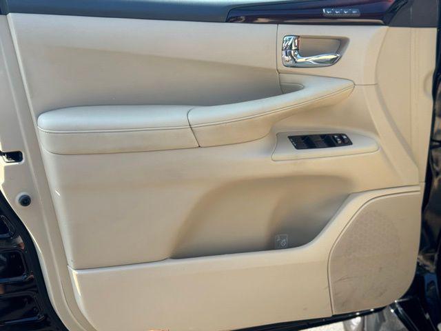 used 2013 Lexus LX 570 car, priced at $30,848