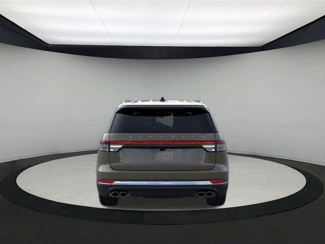 new 2025 Lincoln Aviator car, priced at $65,581