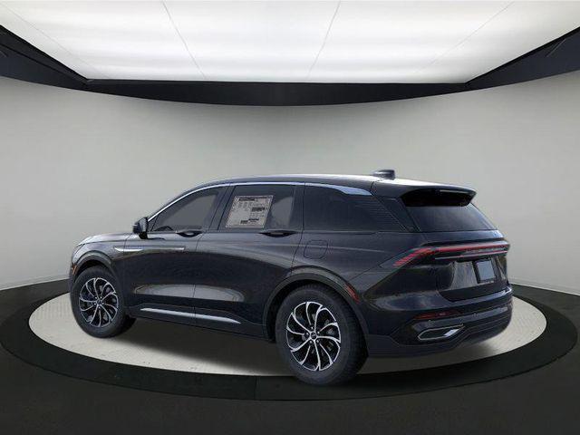 new 2025 Lincoln Nautilus car, priced at $57,119