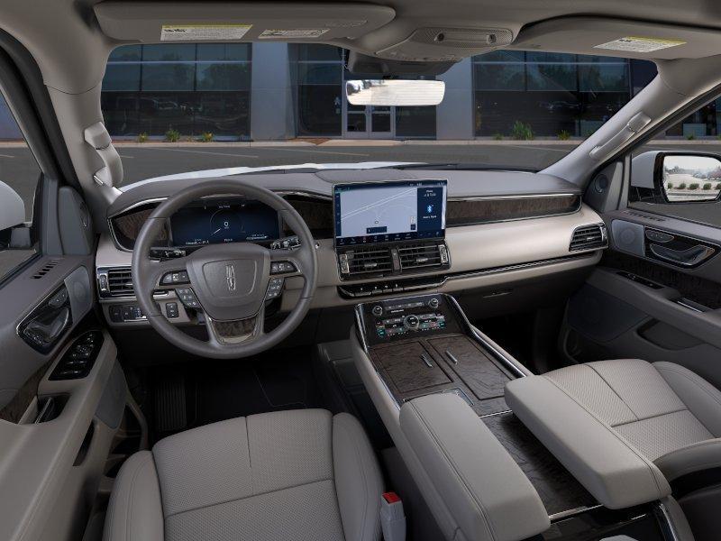 new 2024 Lincoln Navigator L car, priced at $104,021