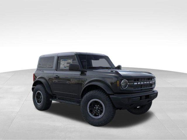 new 2025 Ford Bronco car, priced at $50,426