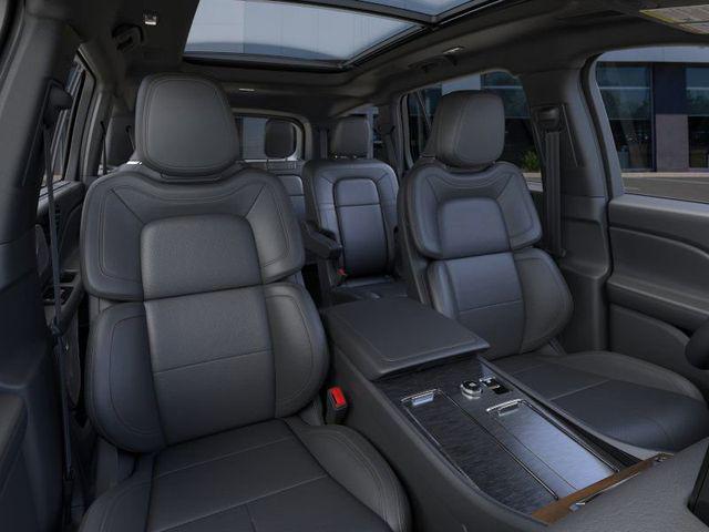 new 2025 Lincoln Aviator car, priced at $71,213