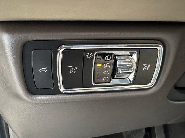 used 2023 Lincoln Aviator car, priced at $45,900