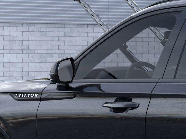 new 2025 Lincoln Aviator car, priced at $65,807