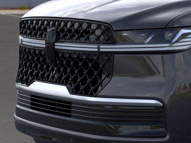 new 2025 Lincoln Navigator car, priced at $111,595
