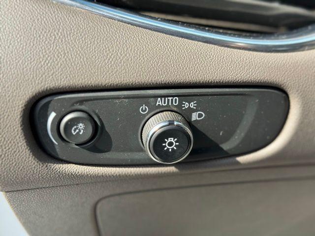 used 2020 Chevrolet Malibu car, priced at $15,736