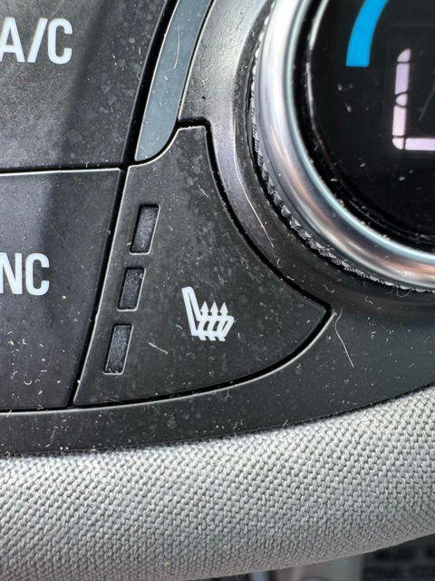 used 2020 Chevrolet Malibu car, priced at $15,736