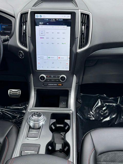 used 2022 Ford Edge car, priced at $27,140