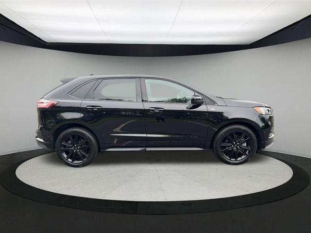used 2022 Ford Edge car, priced at $27,140
