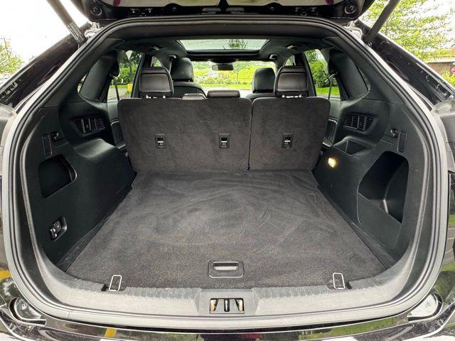 used 2022 Ford Edge car, priced at $27,140