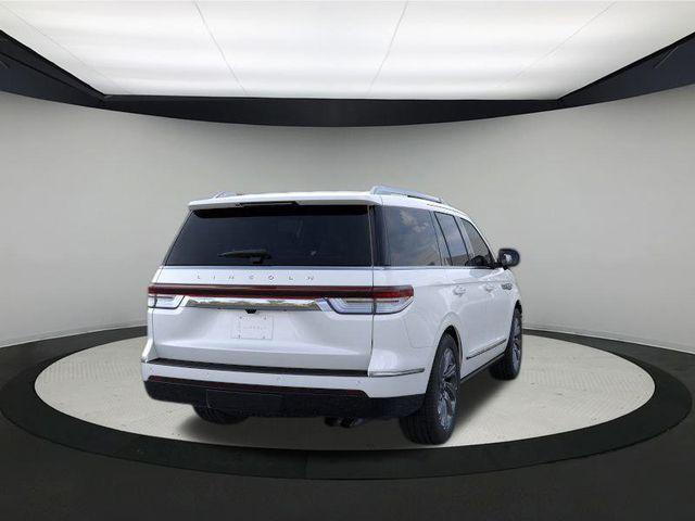 new 2024 Lincoln Navigator car, priced at $91,746