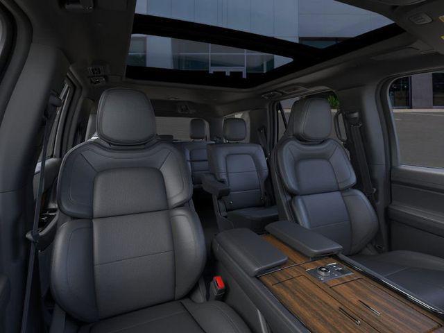 new 2024 Lincoln Navigator car, priced at $91,746