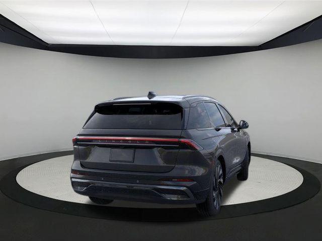 new 2025 Lincoln Nautilus car, priced at $70,104