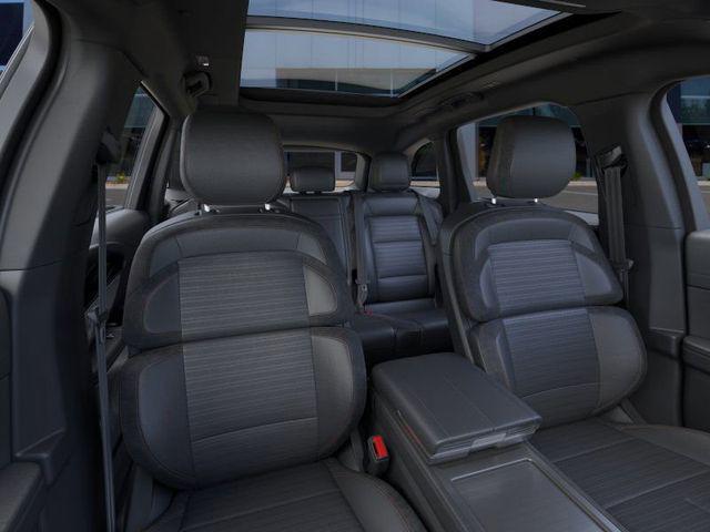 new 2025 Lincoln Nautilus car, priced at $70,104