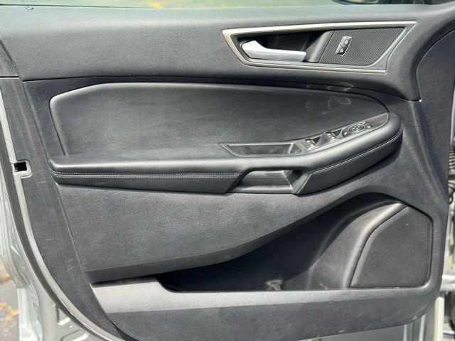 used 2022 Ford Edge car, priced at $22,995