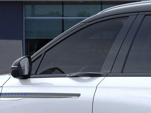 new 2025 Lincoln Nautilus car, priced at $63,293